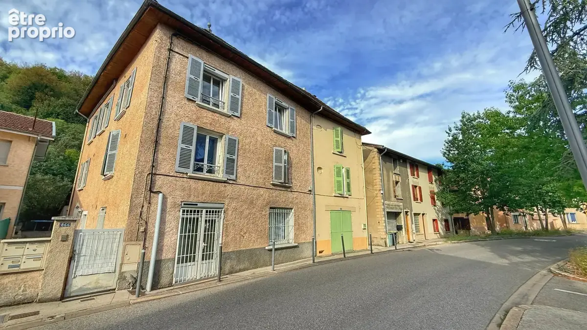 RENAGE, T3 de 68 m2  + combles - photo 9