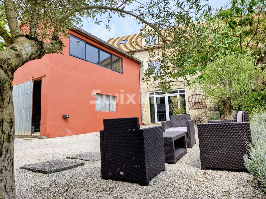 Maison de village en pierre - photo 6