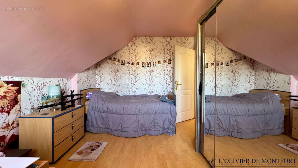 Maison à MONTFORT-L'AMAURY