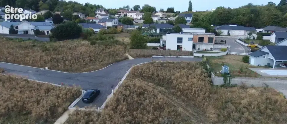 Terrain à NORROY-LES-PONT-A-MOUSSON