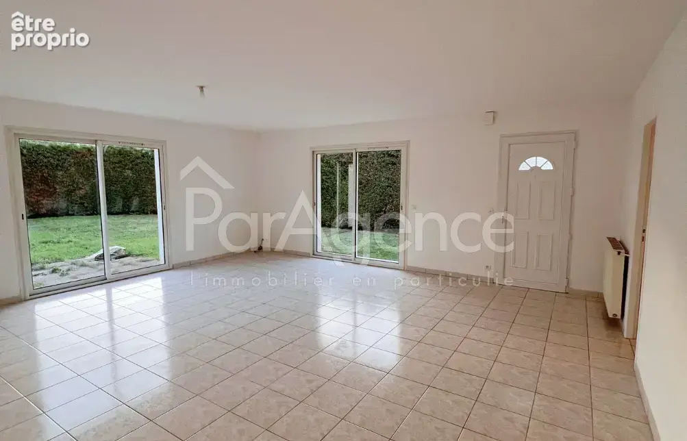 Maison de plain-pied   3 chambres   Royan - photo 3