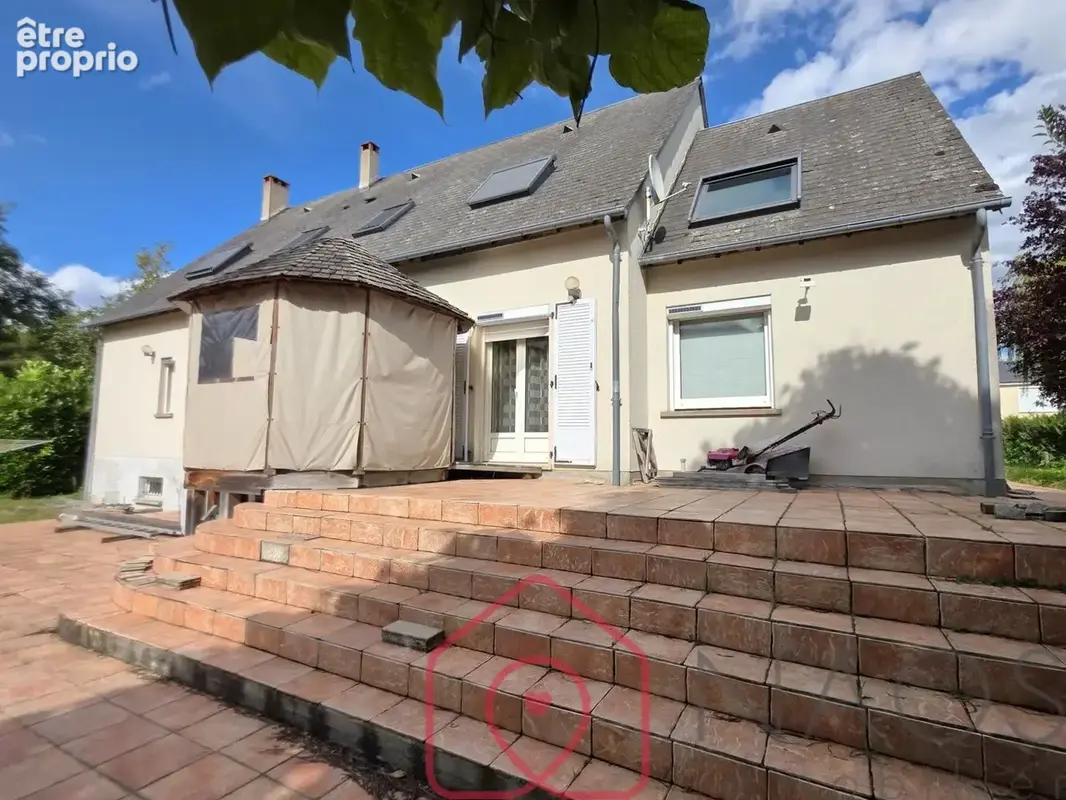 Ingré maison atypique d'architecte 203m2 sur 1600m2 - photo 3