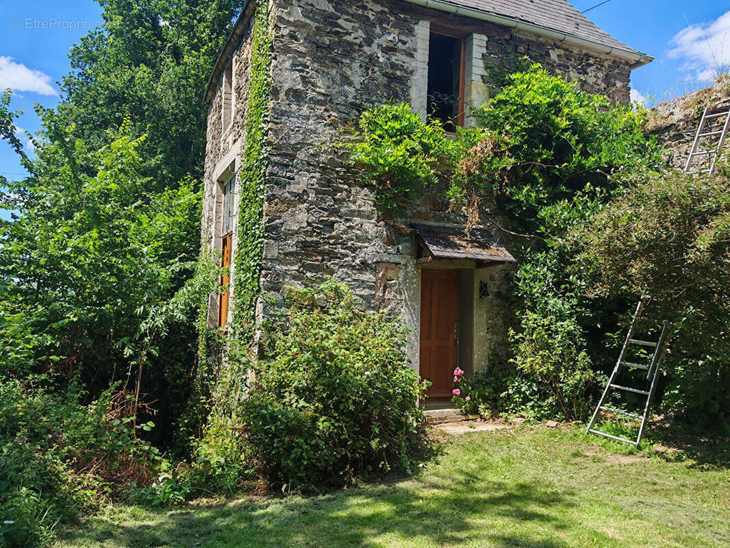 Maison à THURY-HARCOURT