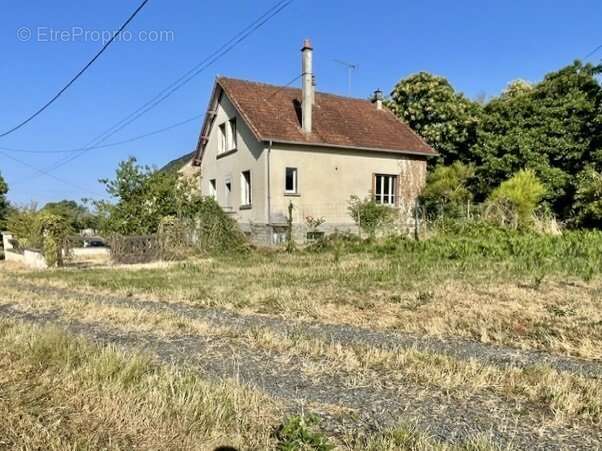 Maison 89 m² à Crozant  - photo 13