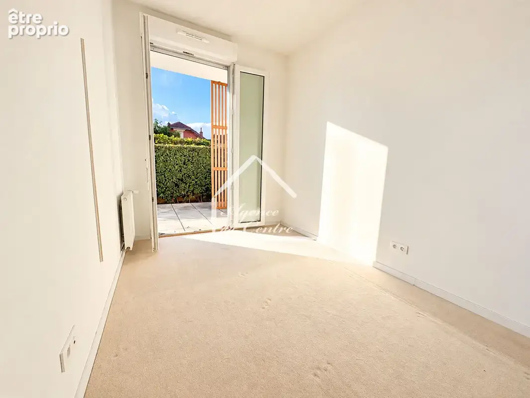 Superbe 3 pièces avec terrasse de 20 m² et jardinet - photo 8
