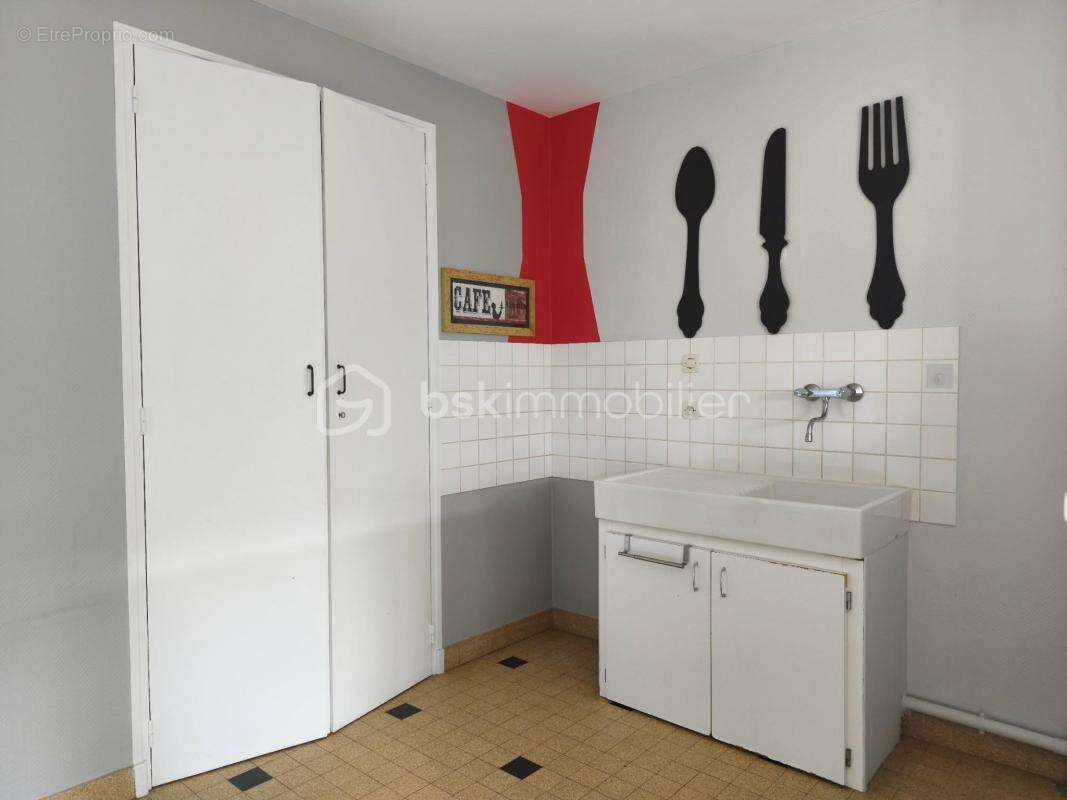 Immeuble de 228 m2 à vendre - Couptrain - photo 22