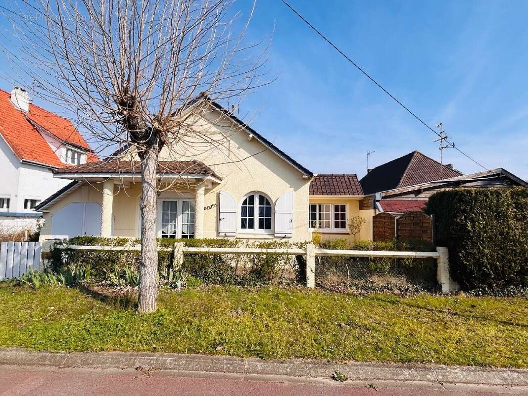Maison à CUCQ