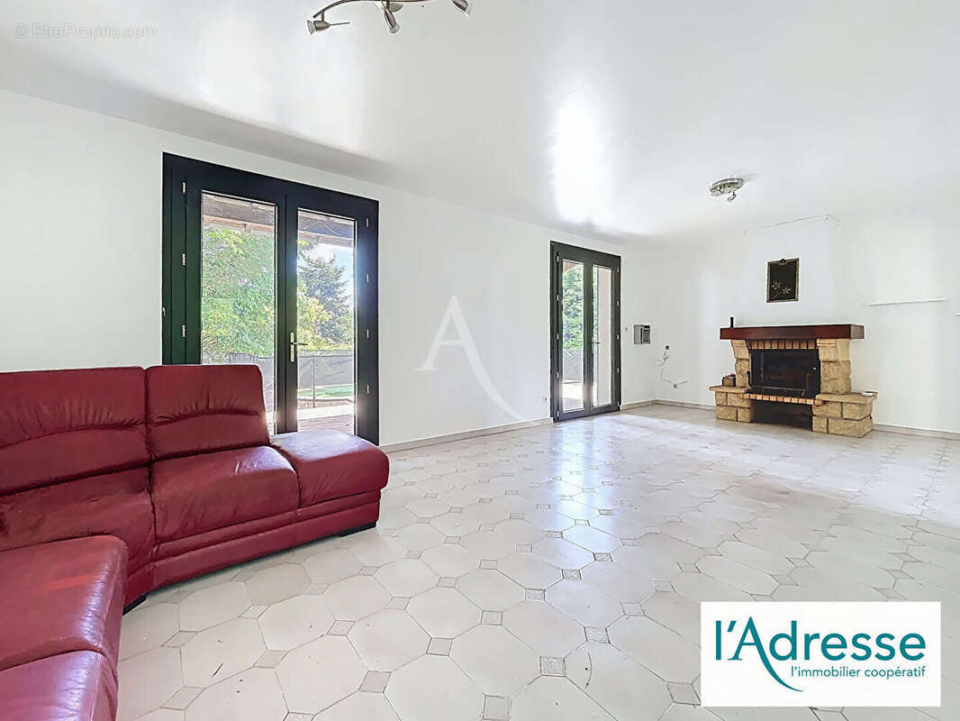 Maison à CASTELGINEST