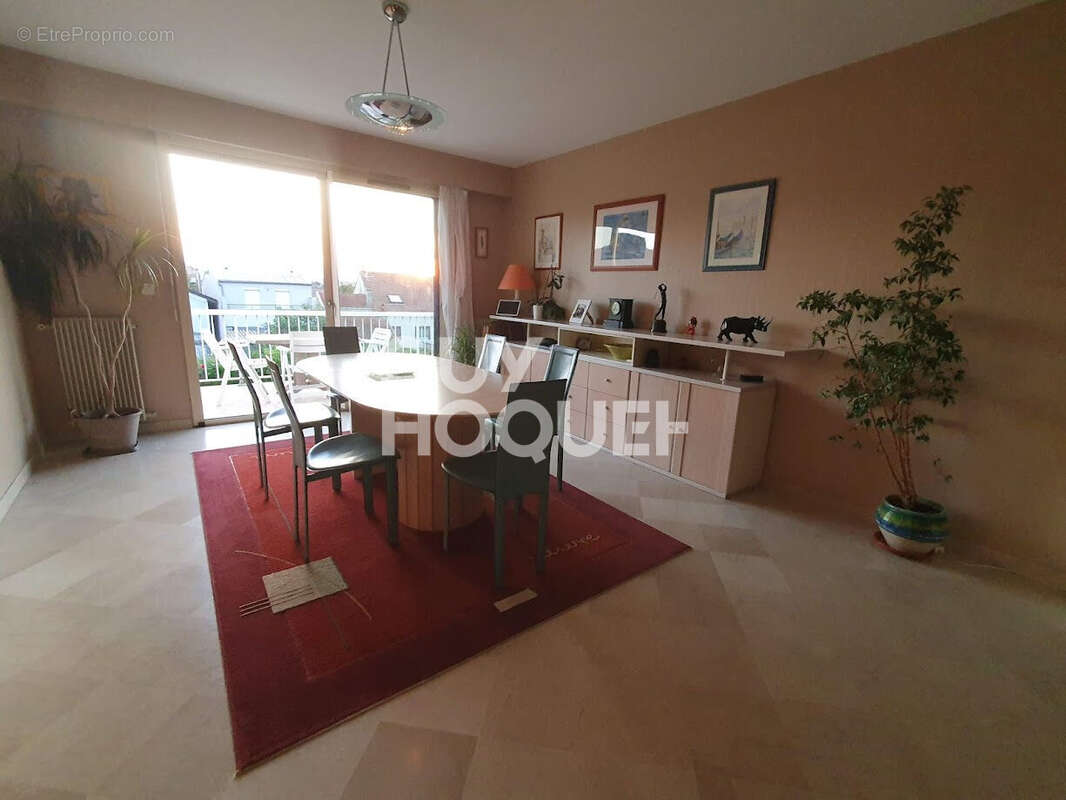 Maison à FONTENAY-SOUS-BOIS