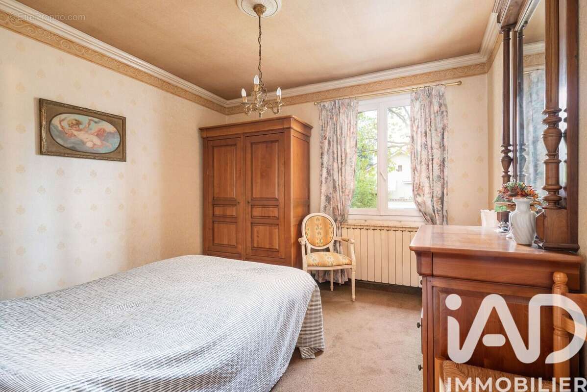 Photo 6 - Maison à ECHIROLLES