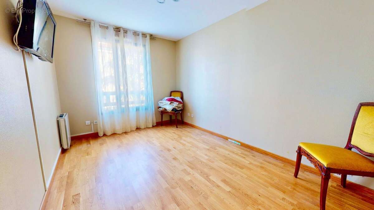 Appartement à LYON-5E