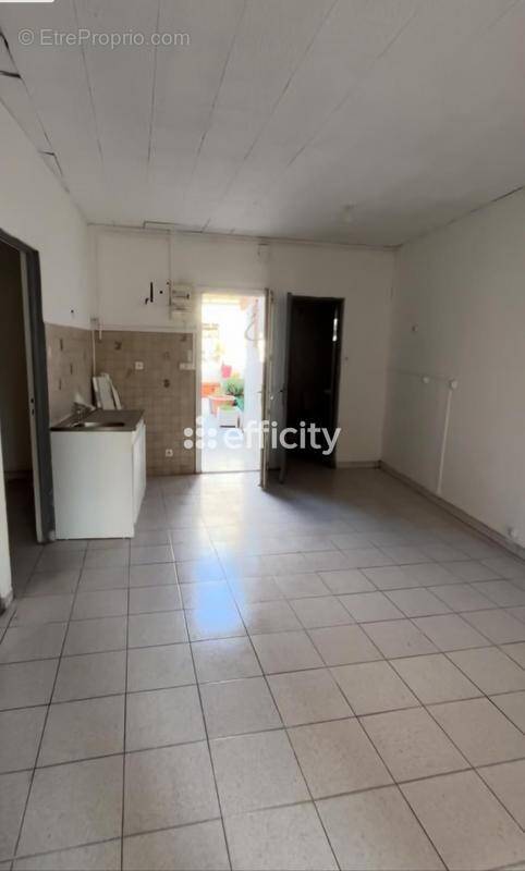 Appartement à MARSEILLE-15E