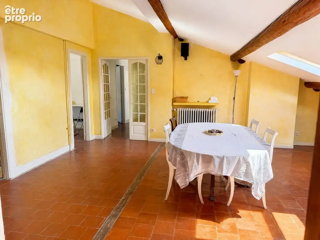 Béziers  Appartement de caractère 140 m² avec parking et box en centre-ville - photo 3