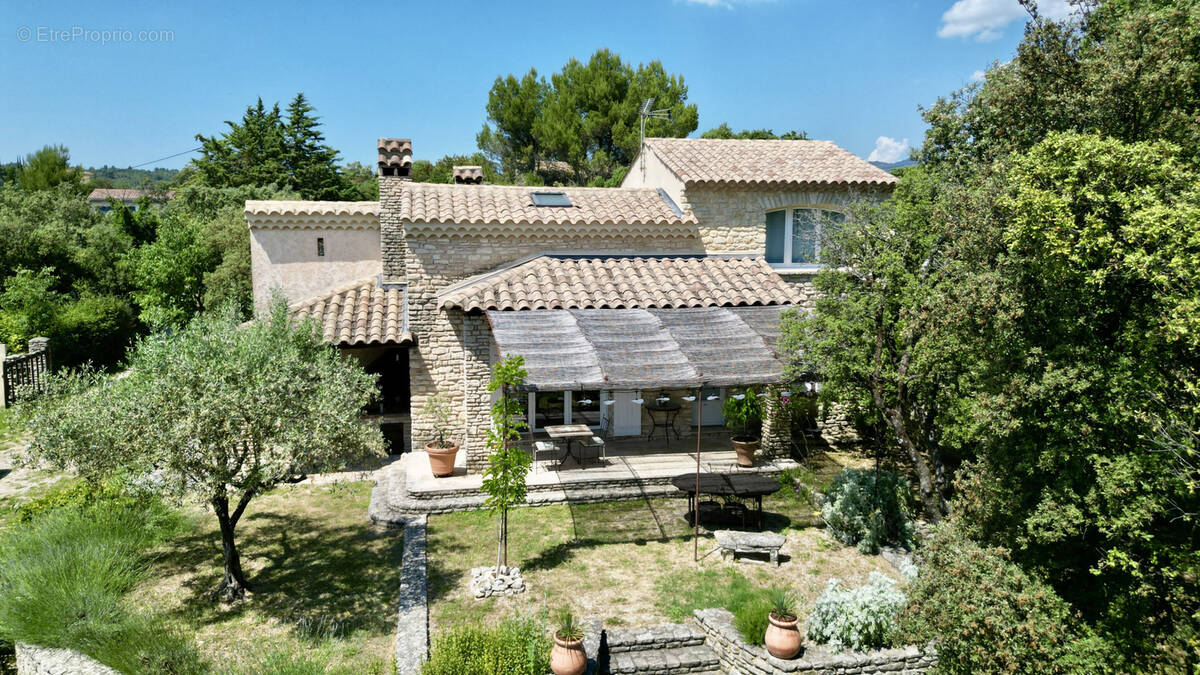 Maison à CRILLON-LE-BRAVE