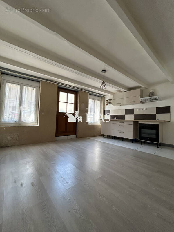 Appartement à PONT-L&#039;EVEQUE