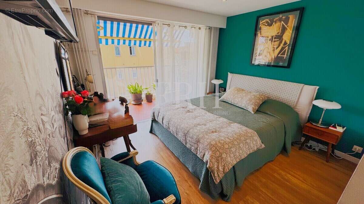 Appartement à CAGNES-SUR-MER