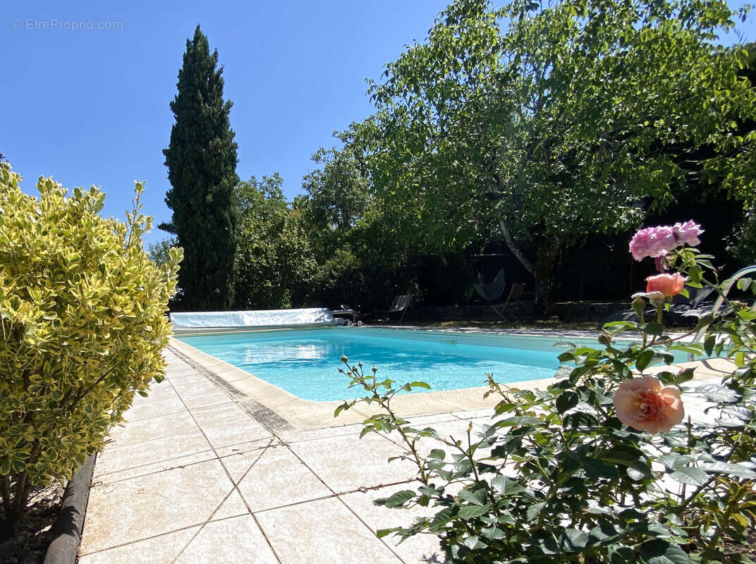 Maison à PONTCIRQ