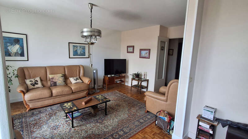 Appartement à vendre 4 pièces VITRY SUR SEINE (94) - photo 3