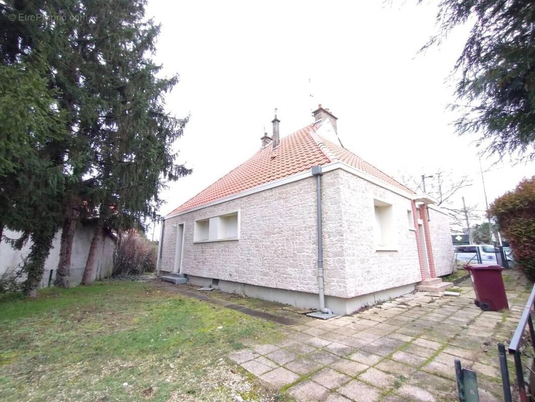 Maison à CHELLES
