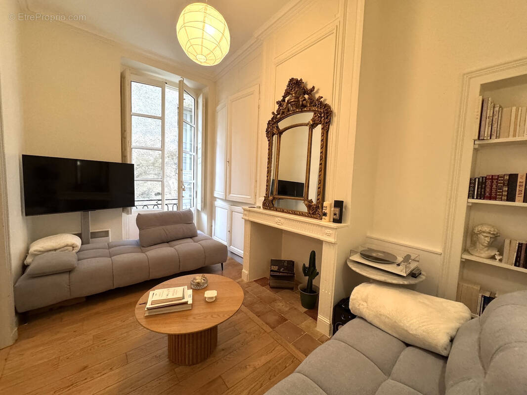 Appartement à BORDEAUX