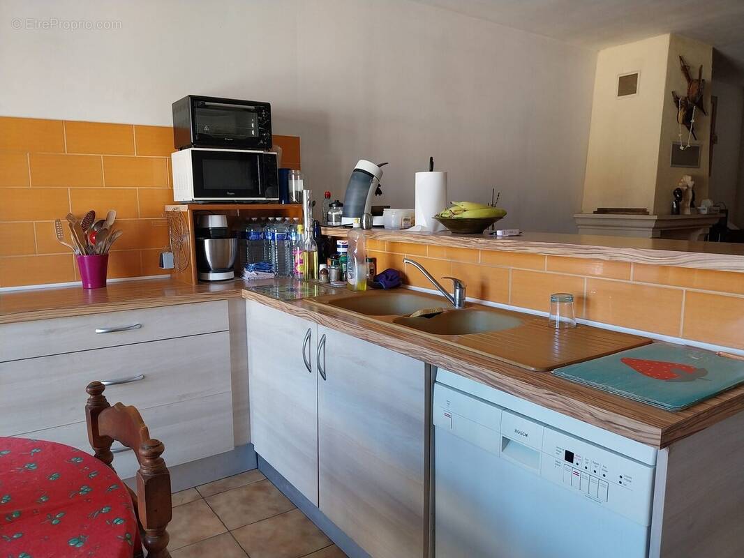 Maison à MONTPEYROUX