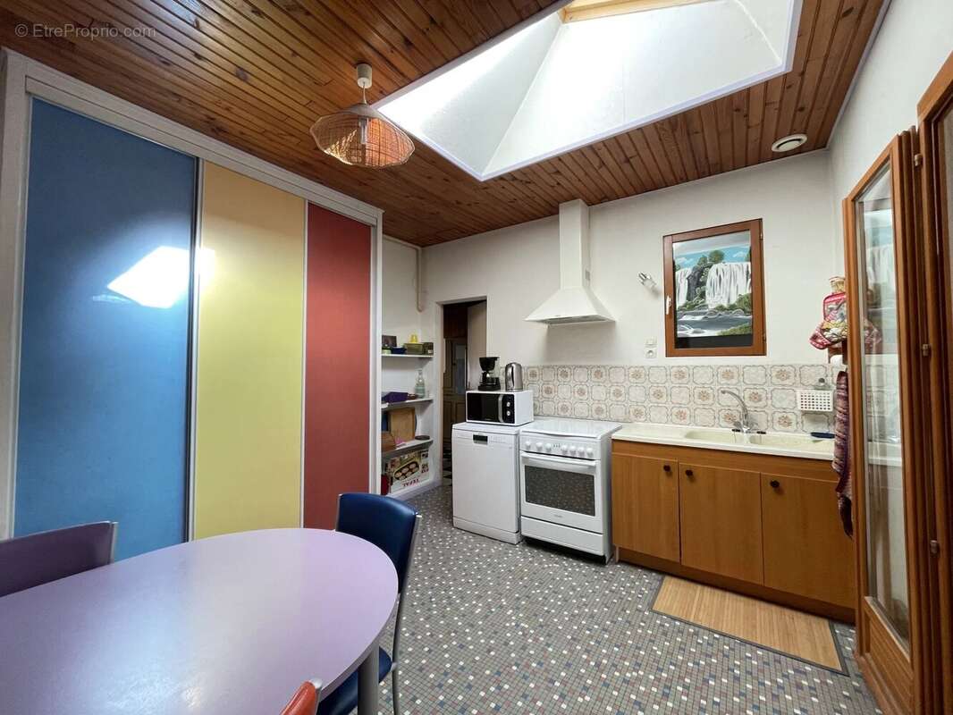 Maison à SAINT-SEBASTIEN-SUR-LOIRE