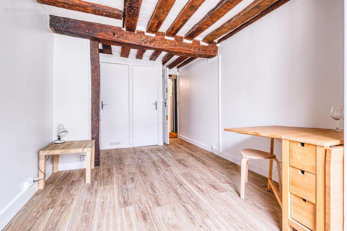 Appartement 15 m² à Paris-7e  - photo 5
