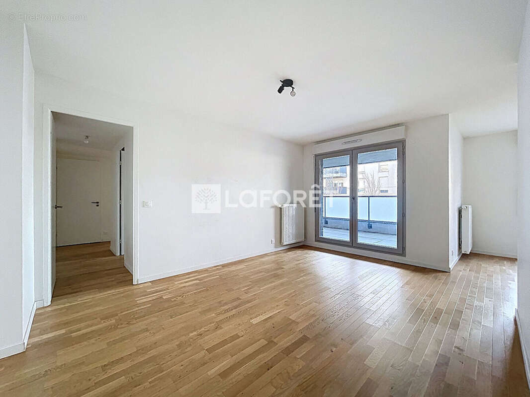 Appartement à LIEUSAINT