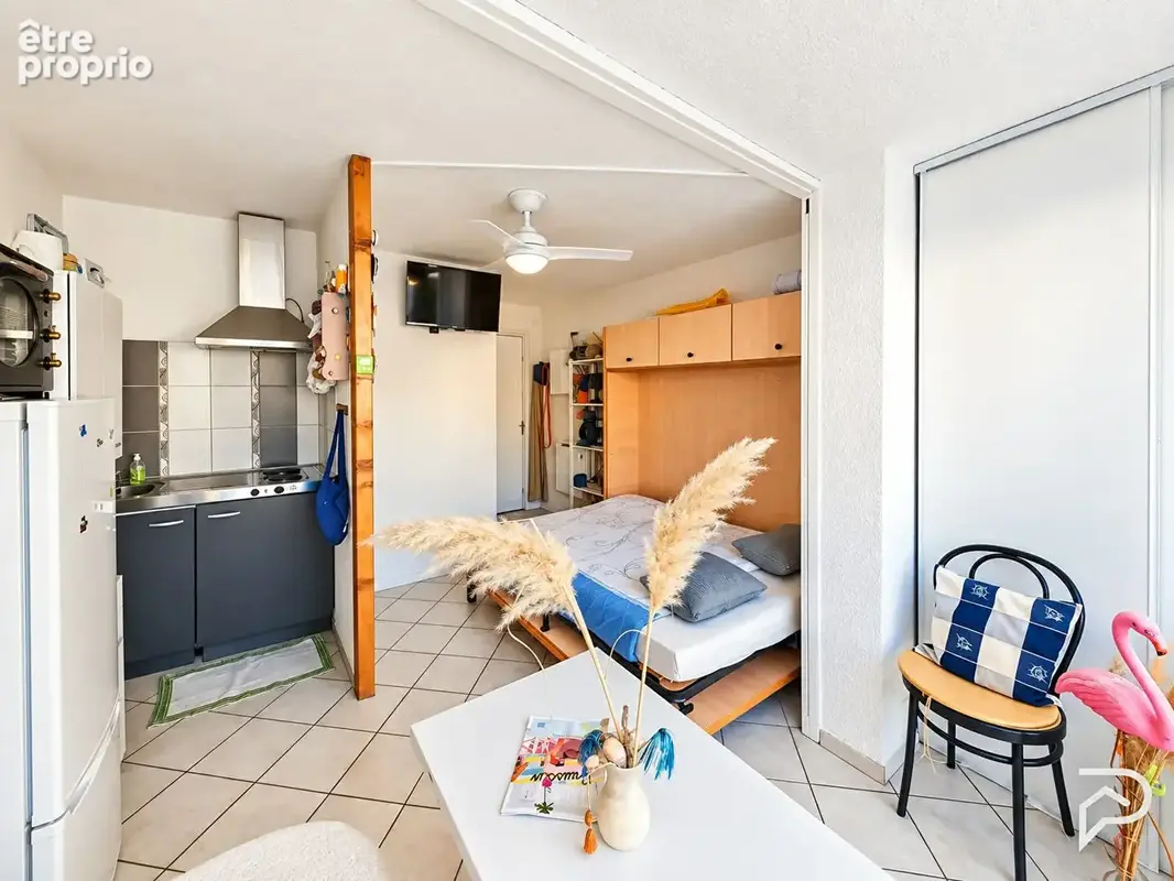 GRUISSAN: Studio lumineux avec piscine, vue dégagée et 4 couchages - photo 5
