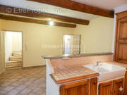 Appartement à SAINTE-CECILE-LES-VIGNES