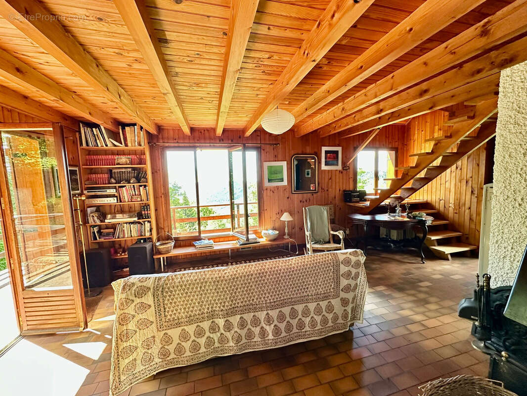Maison à SERVANCE