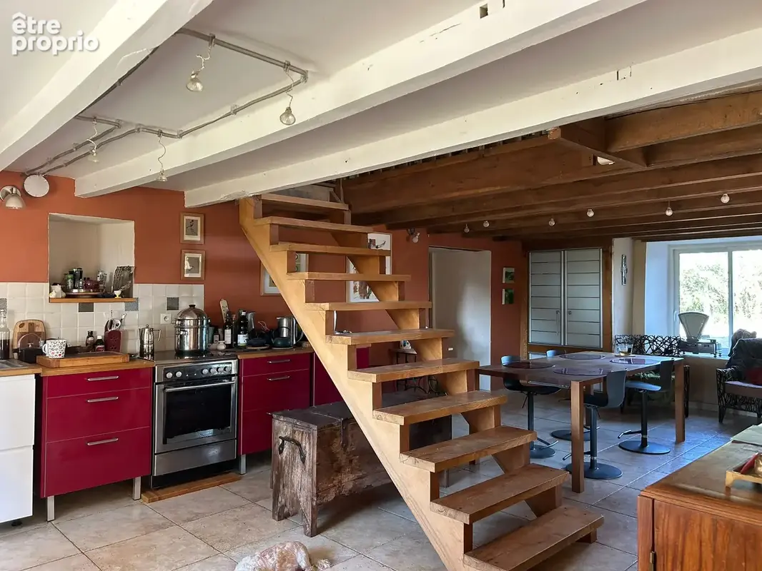 Ensemble immobilier sur 3.3 ha de terrain - photo 6