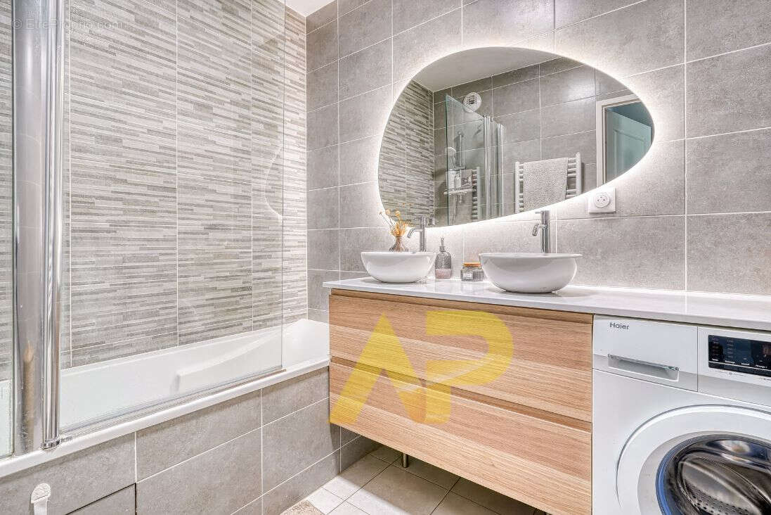 Appartement à LE PLESSIS-ROBINSON