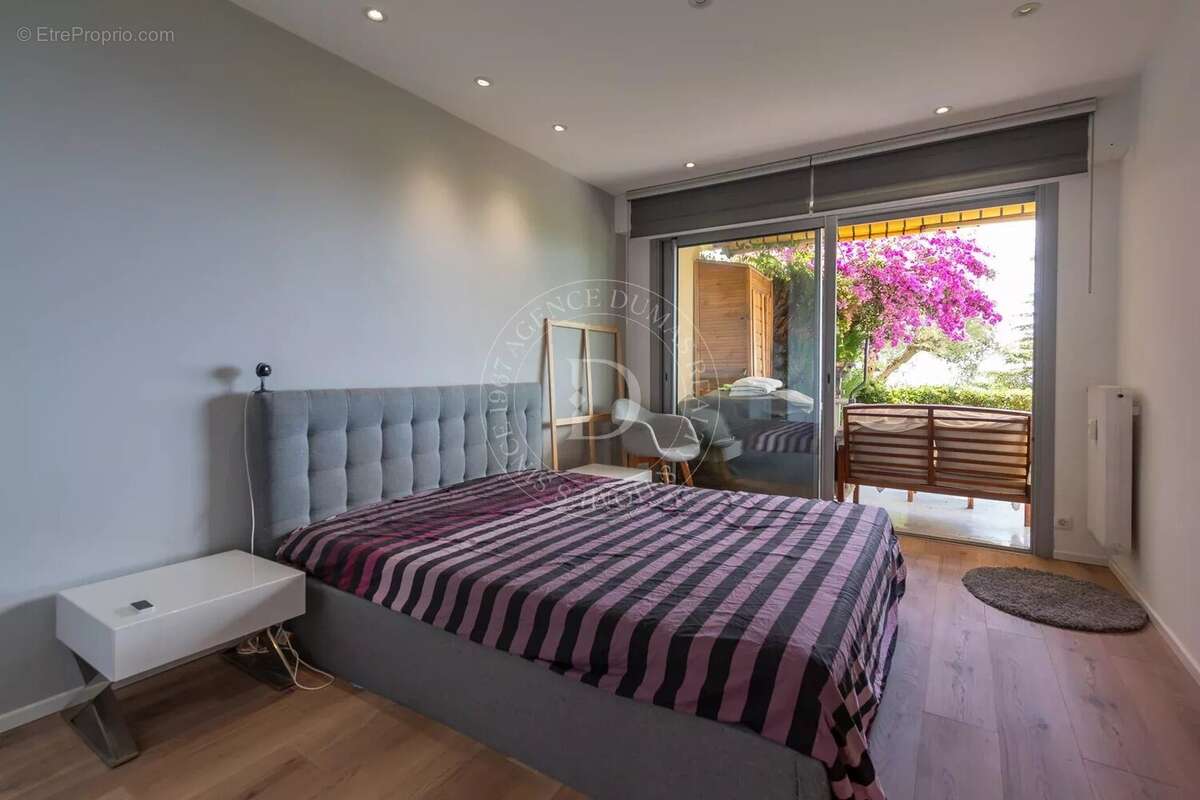 Appartement à VILLEFRANCHE-SUR-MER