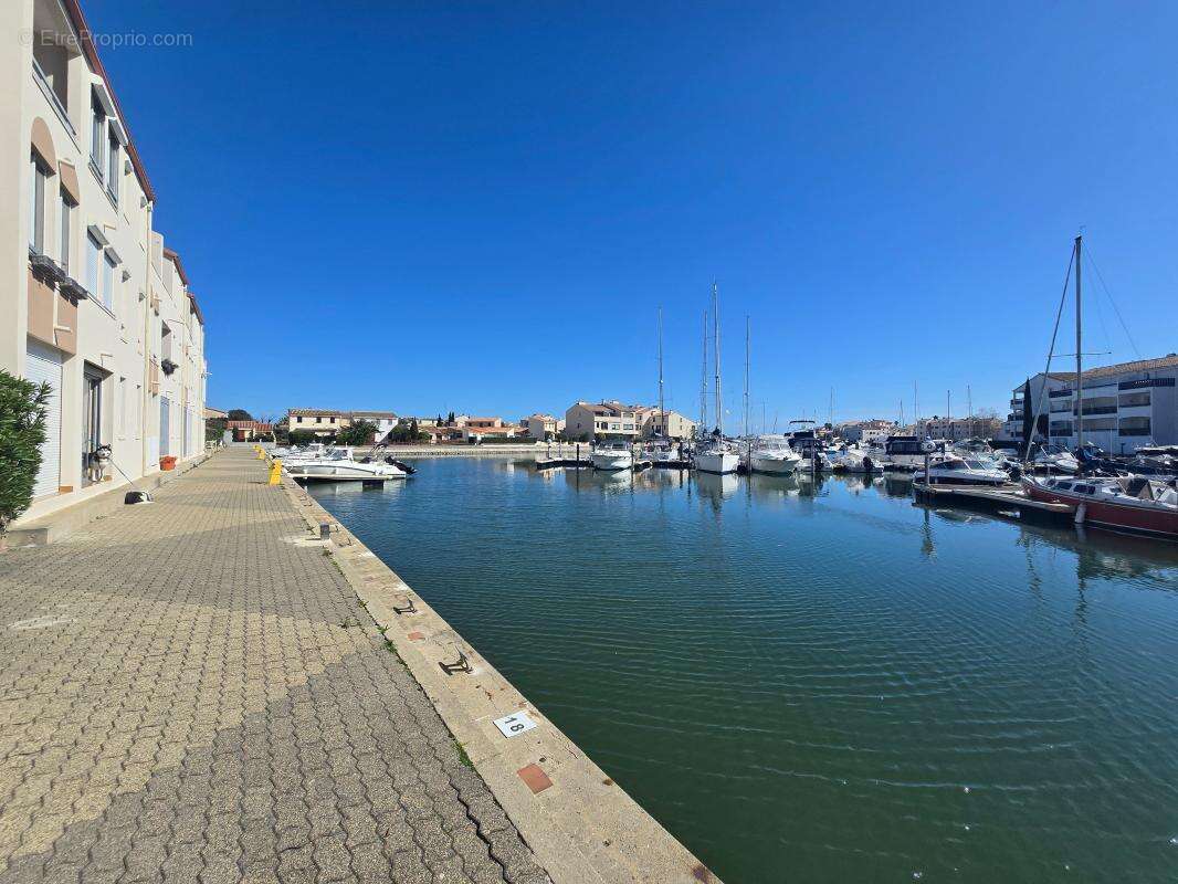 Vue Marina : T2 cabine - photo 9