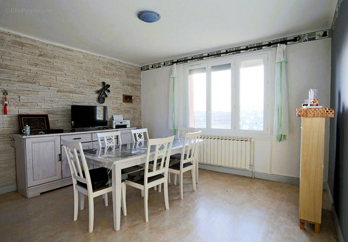Maison à CUSSET