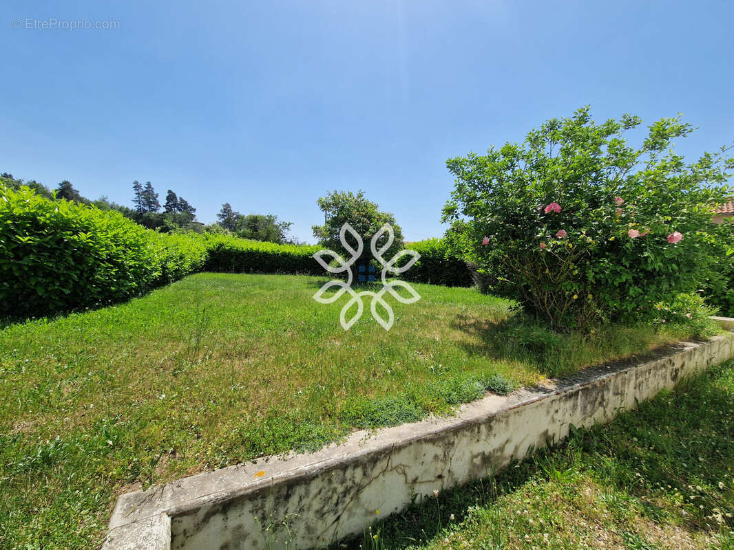 Maison à SAINTE-FLORINE