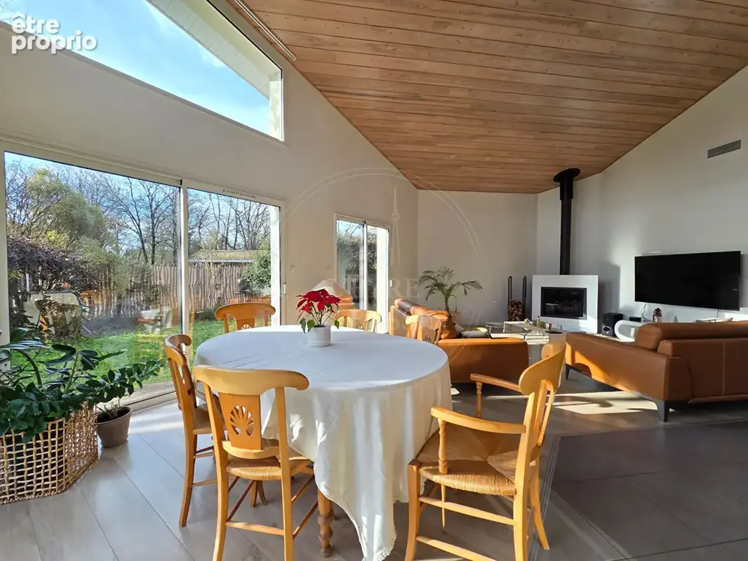 Maison  4 pièce(s) 142 m2 Lacanau de Mios - photo 12
