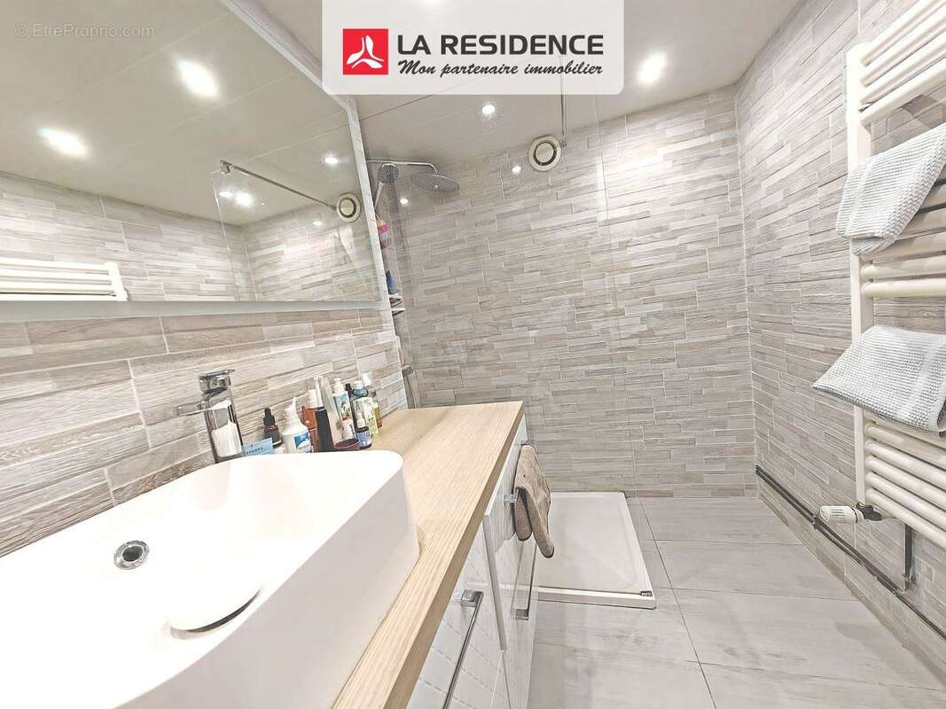 Maison 170 m² à Pierrefitte-Sur-Seine  - photo 4