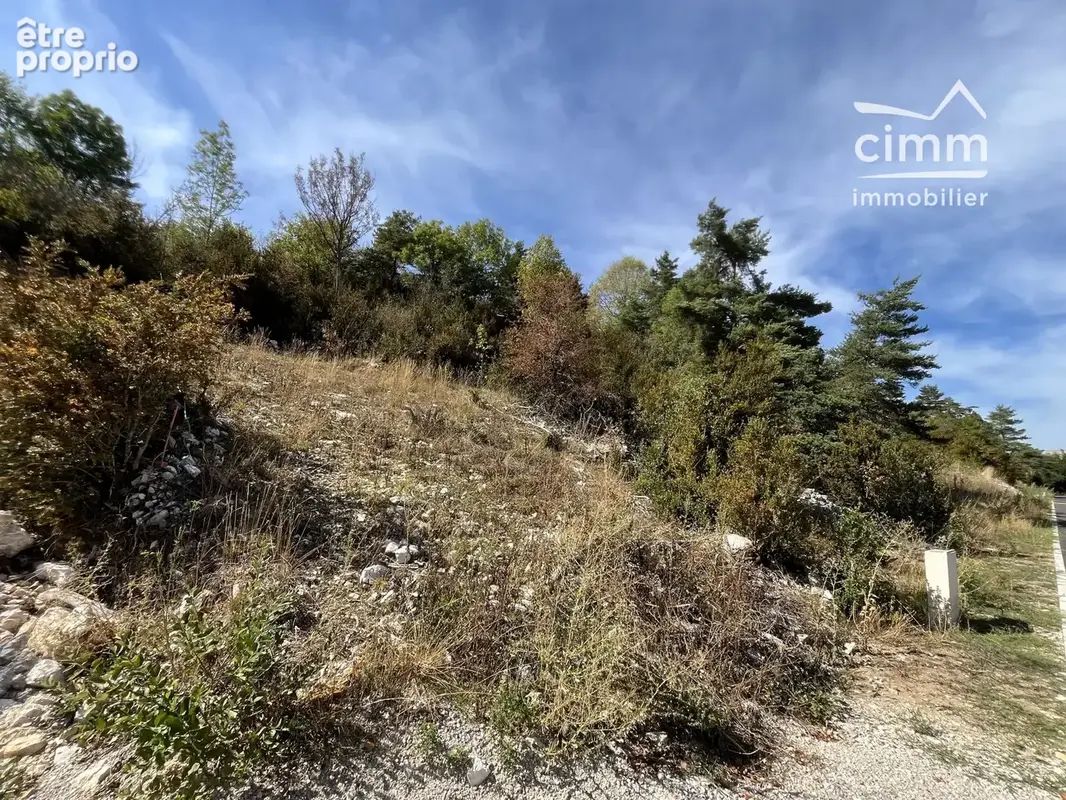 Terrain à LA CHAPELLE-EN-VERCORS