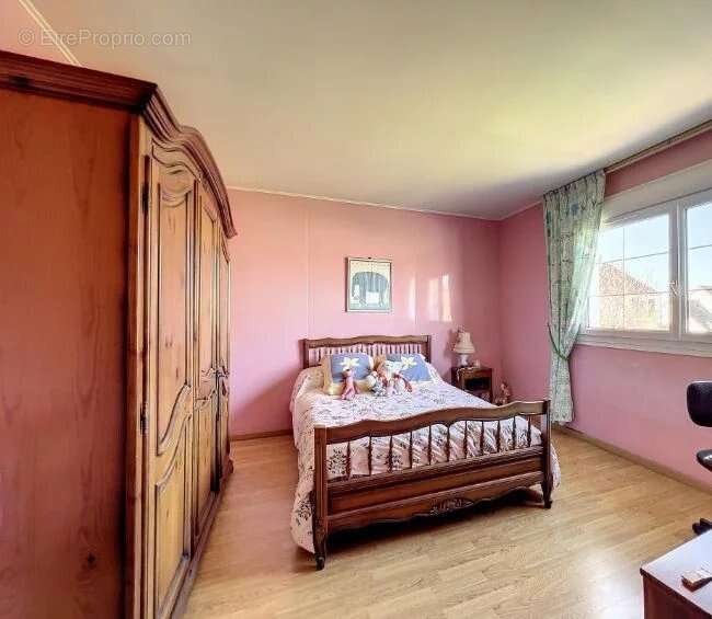 Maison à LA FERTE-ALAIS
