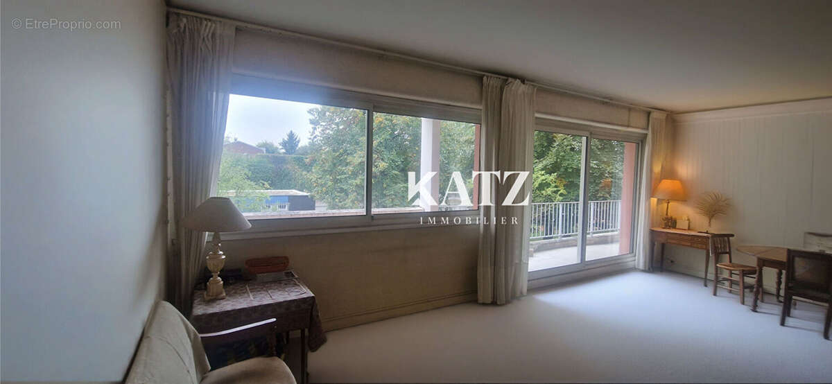 Appartement à GARCHES