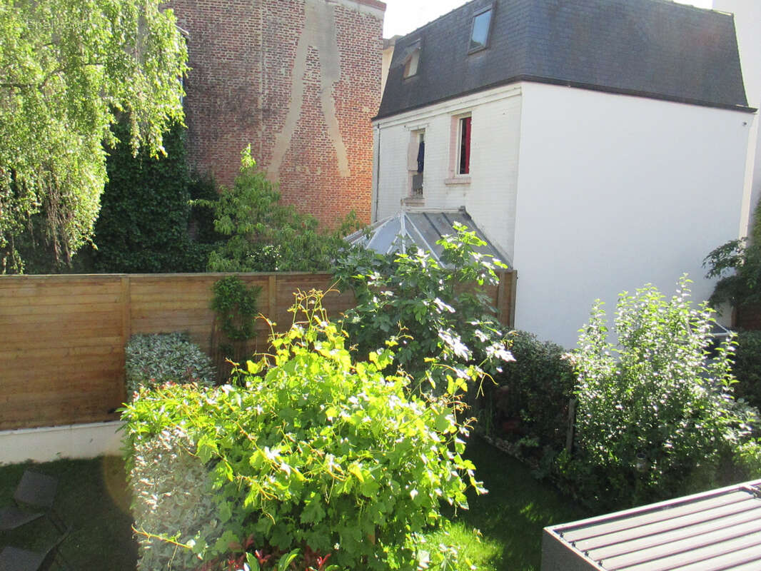 Appartement à FONTENAY-SOUS-BOIS