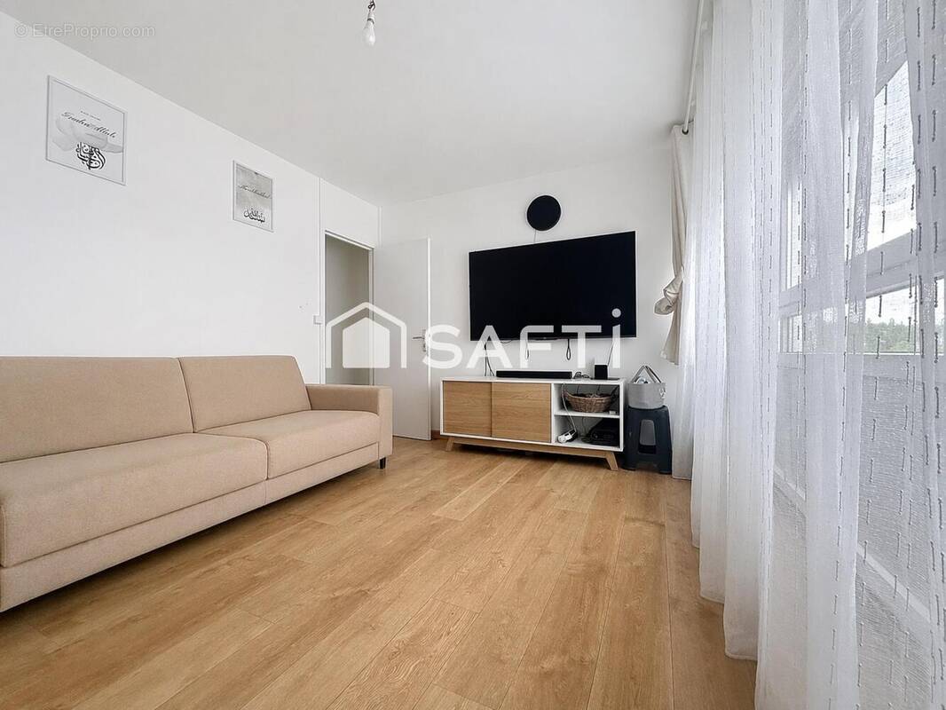 Photo 1 - Appartement à CLICHY-SOUS-BOIS