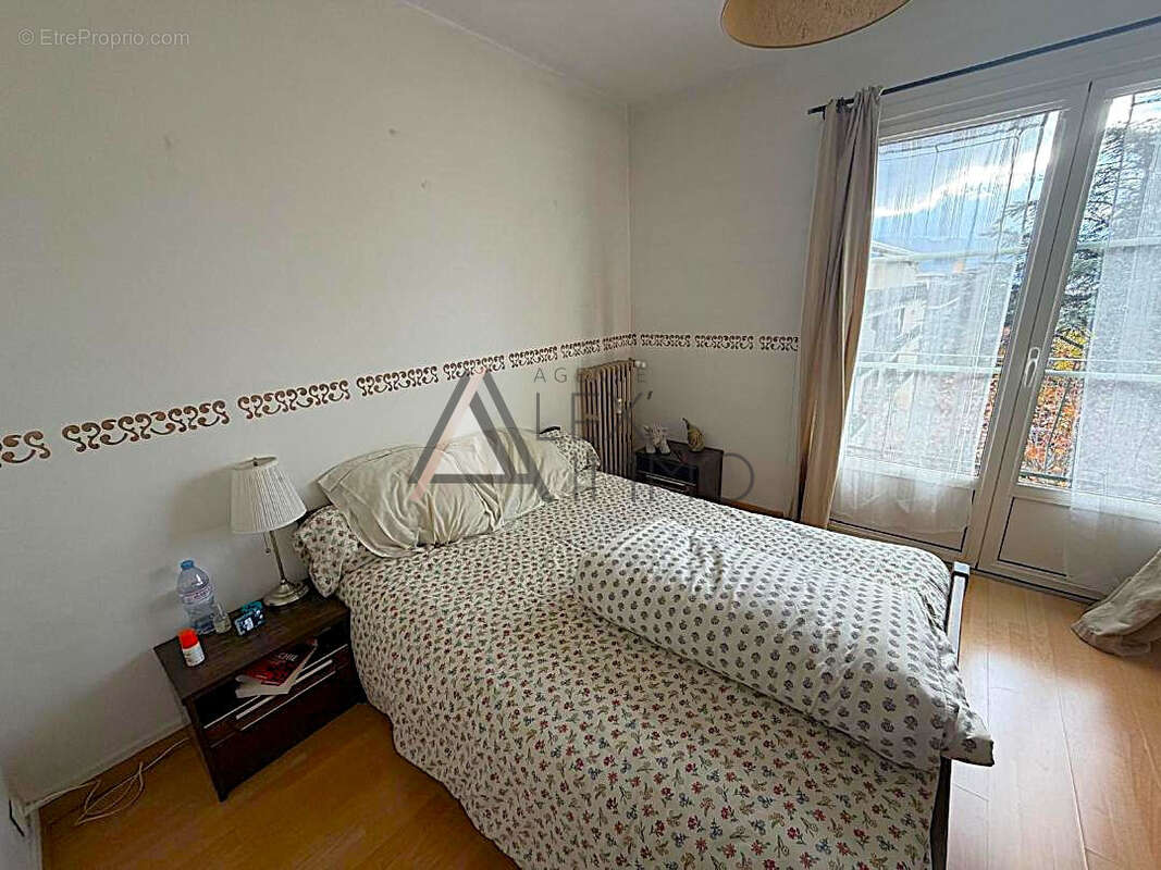 Appartement à MARSEILLE-12E