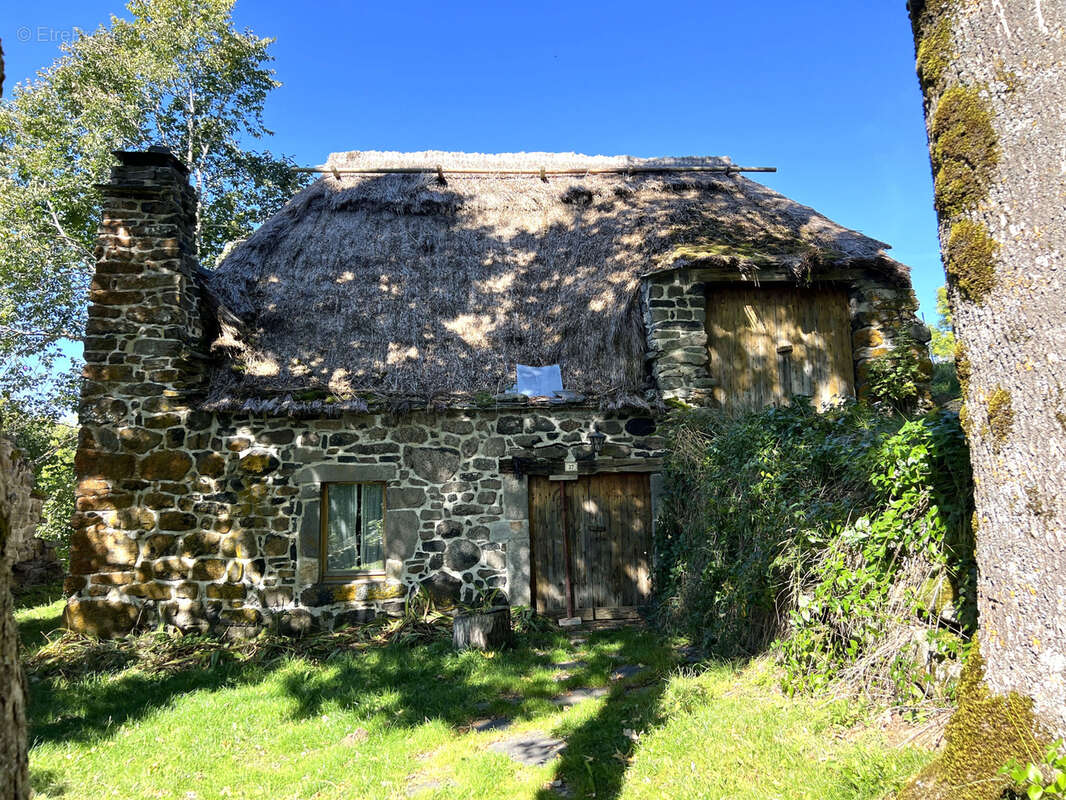 Maison à SAINT-FRONT