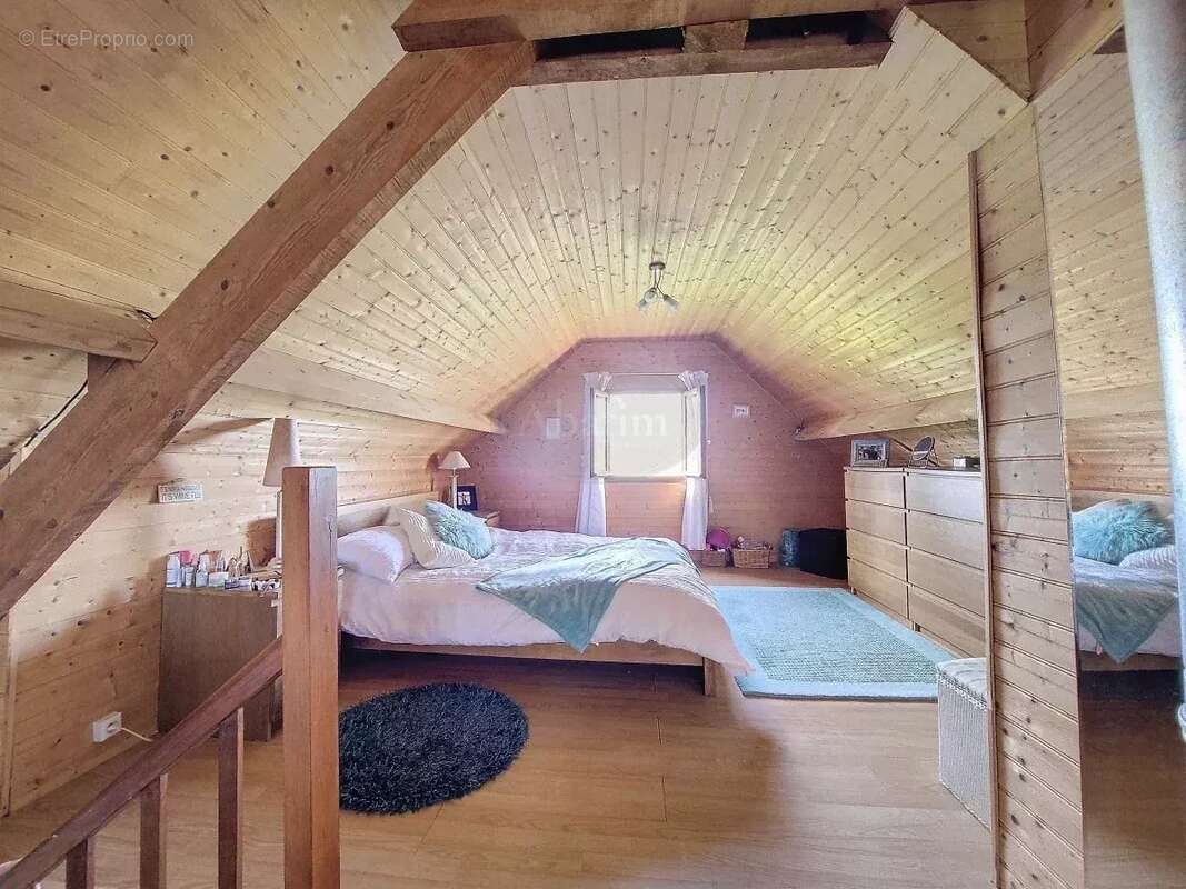 Maison à CHELLE-DEBAT