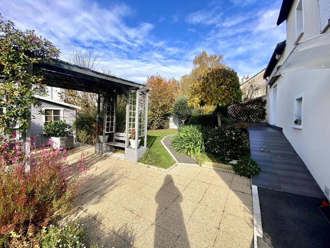 Photo 1 - Maison à JOUE-LES-TOURS