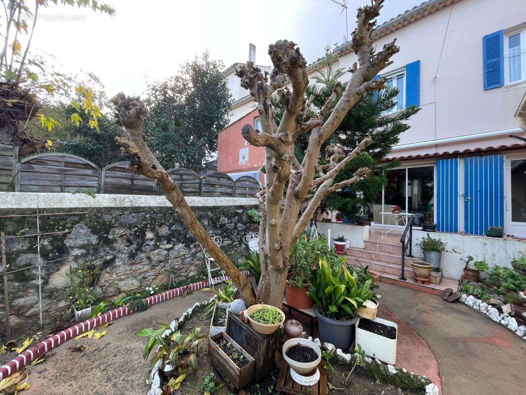 Maison à LA SEYNE-SUR-MER