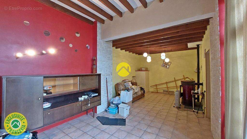Maison rénovée avec dépendances - photo 8